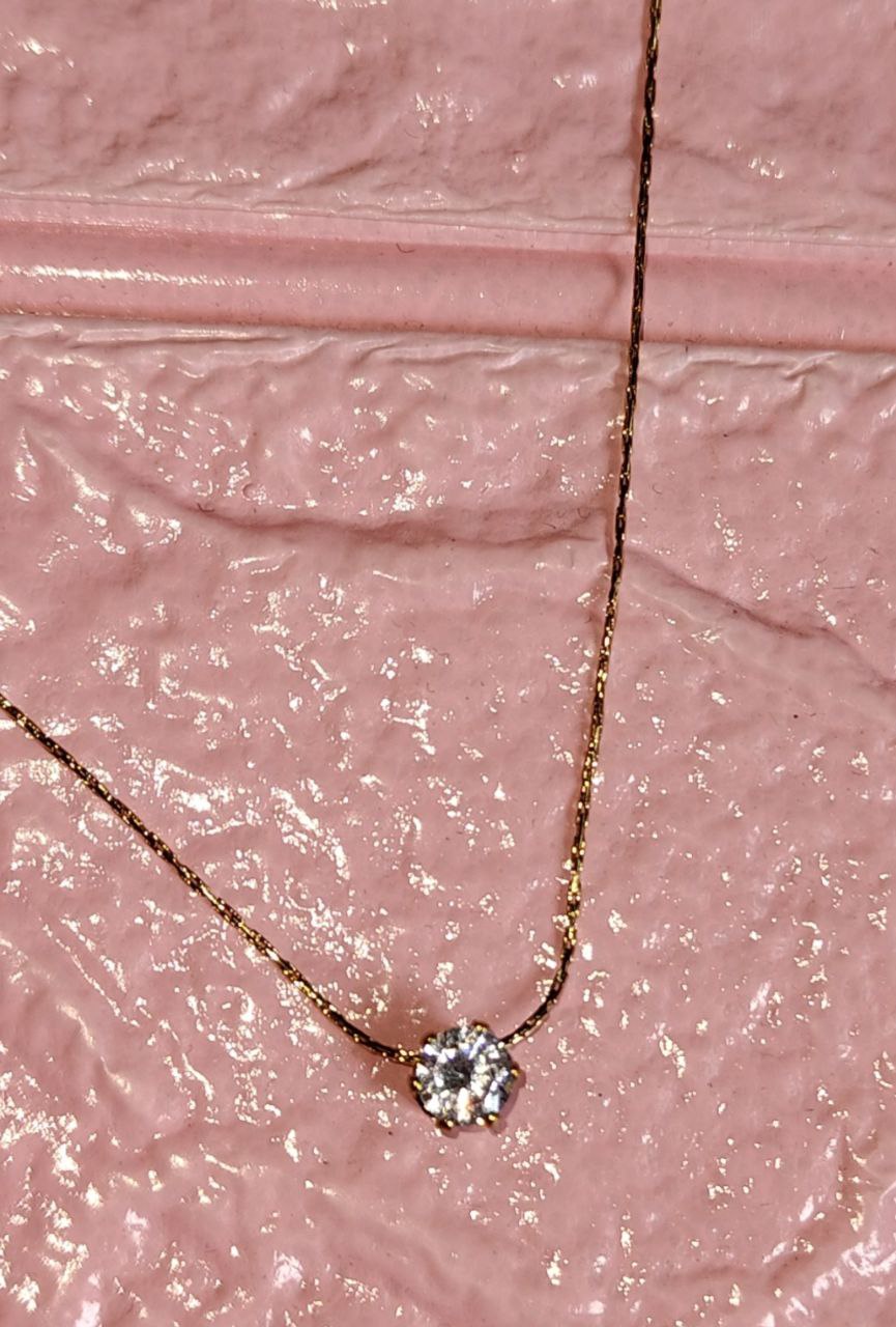 Solitaire pendant